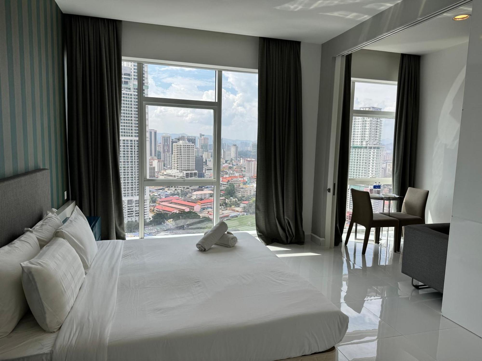 The Platinum Klcc By Garden Suites Kuala Lumpur Exterior foto